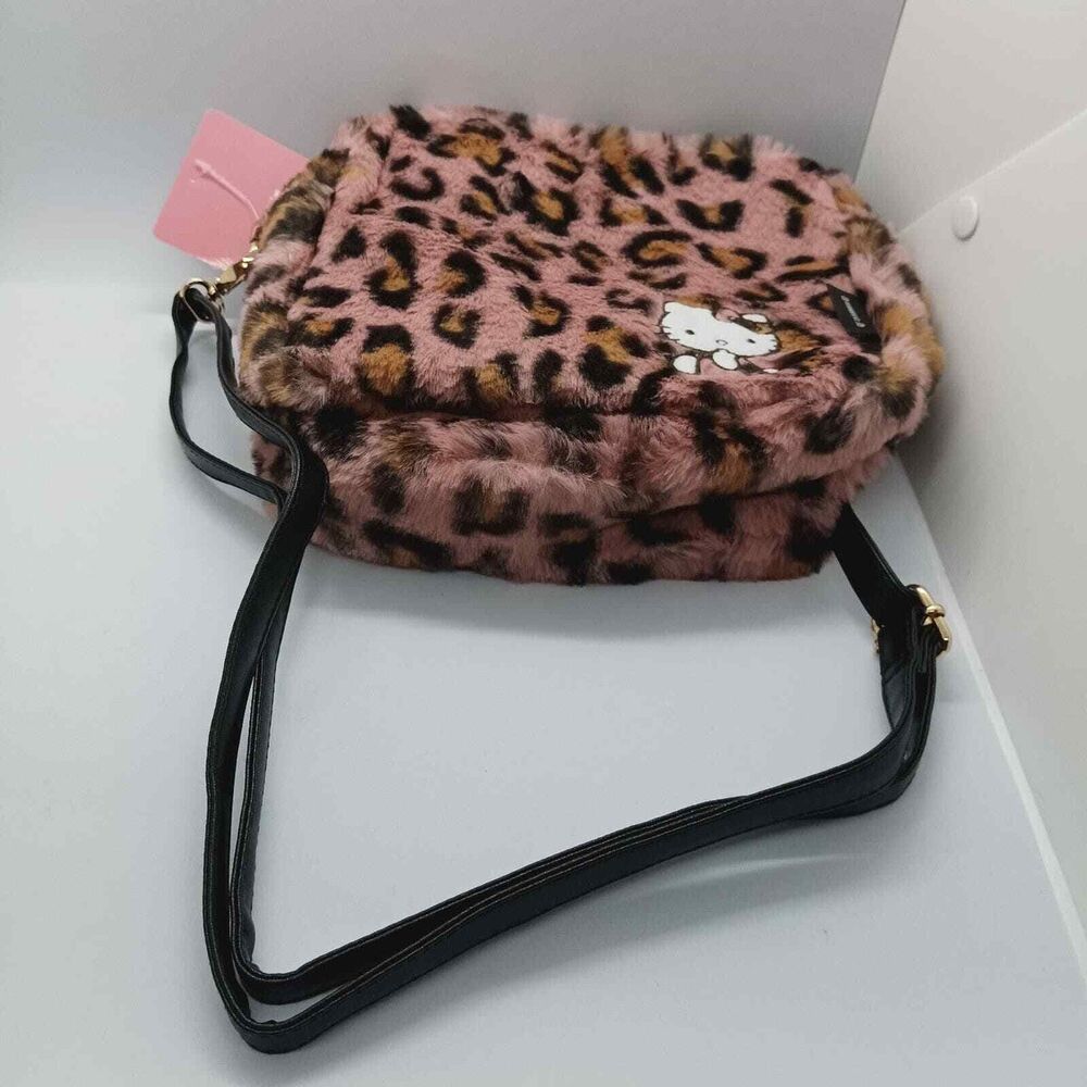 Hello kitty Sanrio Faux fur animal print shoulder bag - Picture 3 of 11
